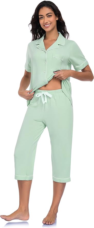 Women's Capri Pajama Set - Short Sleeve