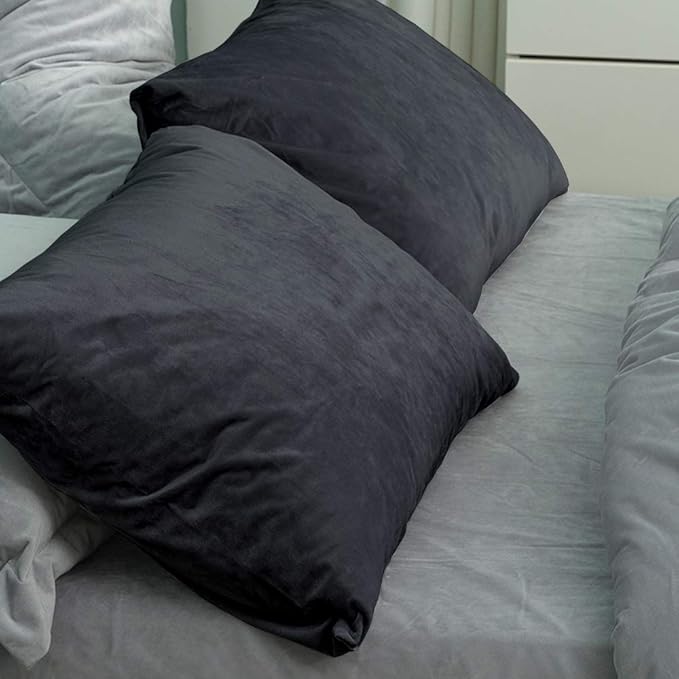 Flannel Pillowcase Set - Queen - 20 x 30 in - 2 Pack