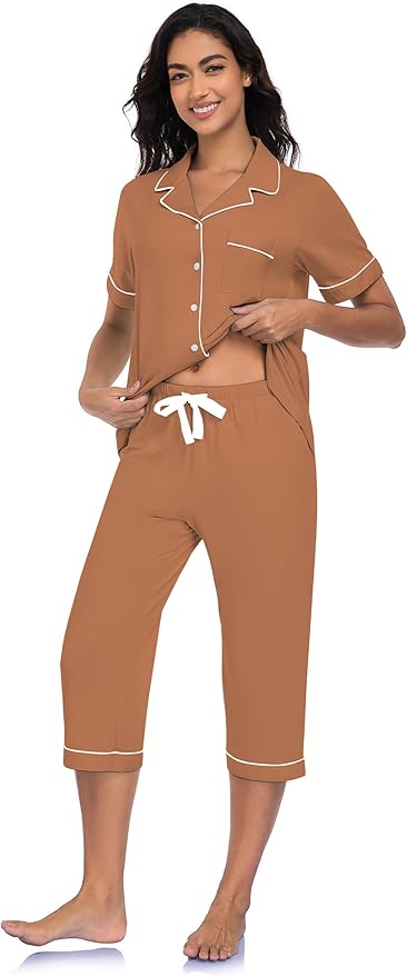 Women's Capri Pajama Set - Short Sleeve