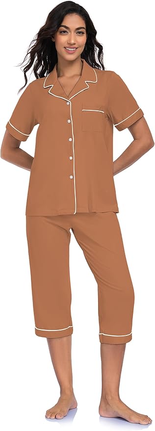 Women's Capri Pajama Set - Short Sleeve