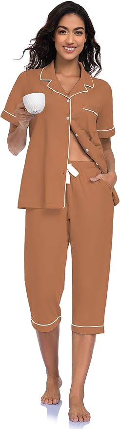 Women's Capri Pajama Set - Short Sleeve