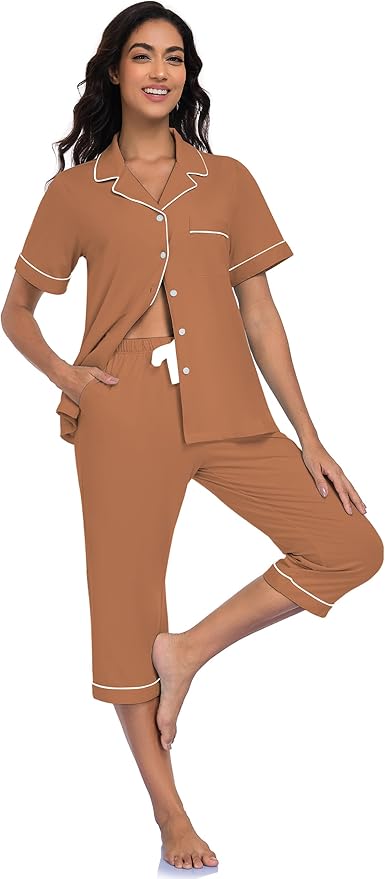 Women's Capri Pajama Set - Short Sleeve
