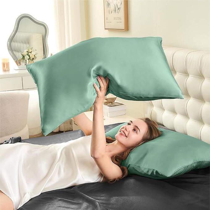 Mulberry Silk Cooling Pillowcase - Standard - 20 x 26 in