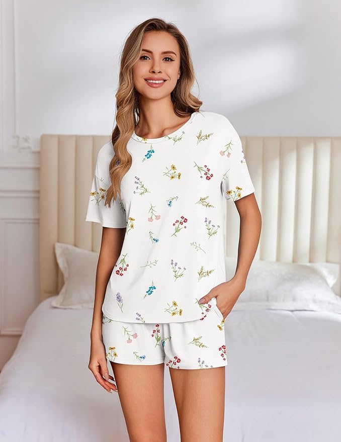 Women's Bamboo Shorts Pajama Set - Short Sleeve - 2 Piece