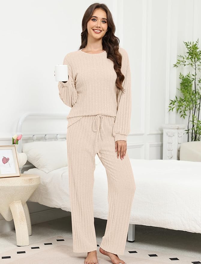 Women's Pants Pajama Set - Long Sleeve - 2 Piece