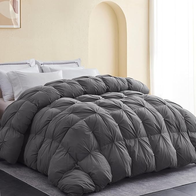 Duvets Down Comforter - Queen