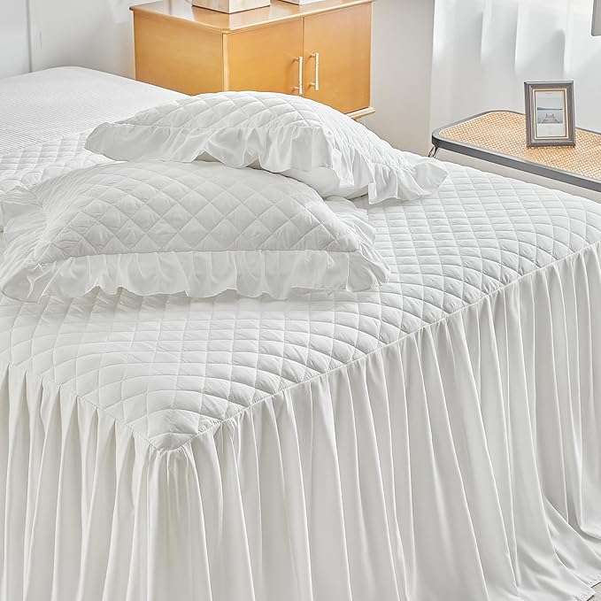 Bedding Set - California King - 3 Piece