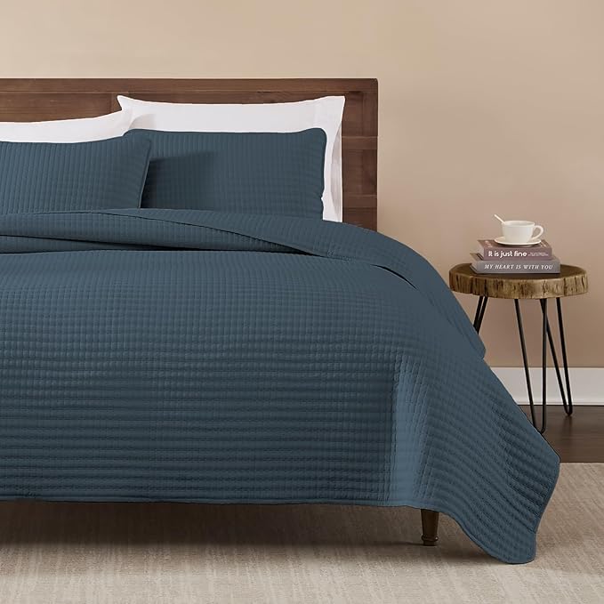 Quilt Set - Queen - 3 Piece