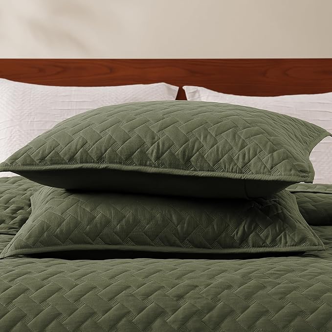Quilt Set - Queen - 3 Piece