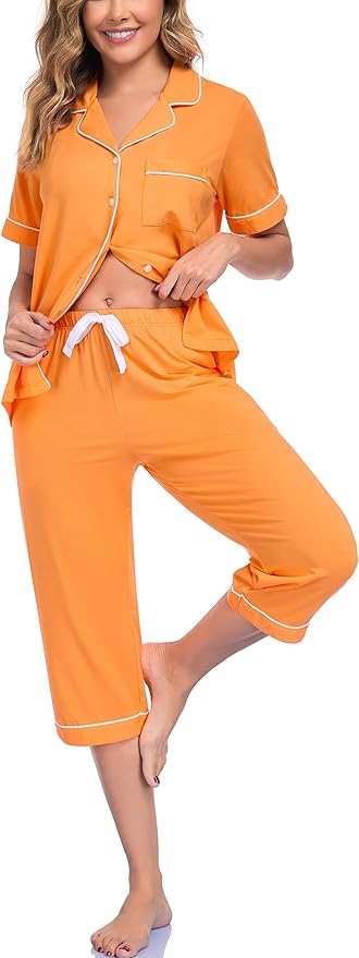 Women's Capri Pajama Set - Short Sleeve