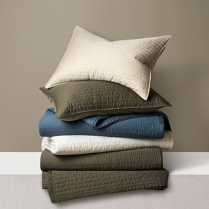Quilt Set - Queen - 3 Piece