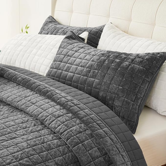 Velvet Quilt Set - King - 3 Piece
