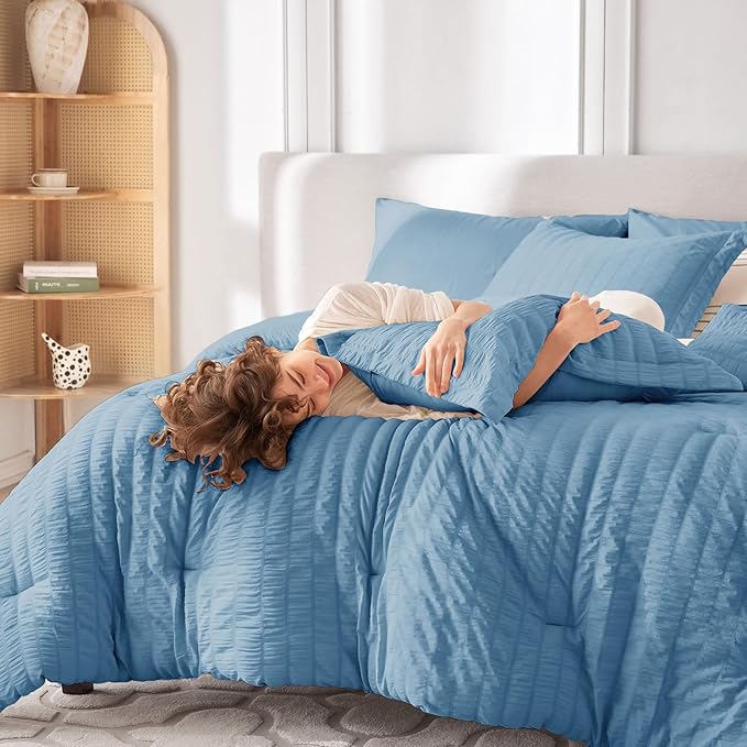 Comforter Set - Queen - 7 Piece