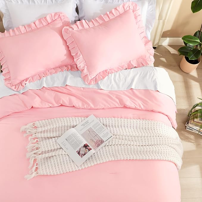 Microfiber Comforter Set - King - 104 x 90 in - 3 Piece