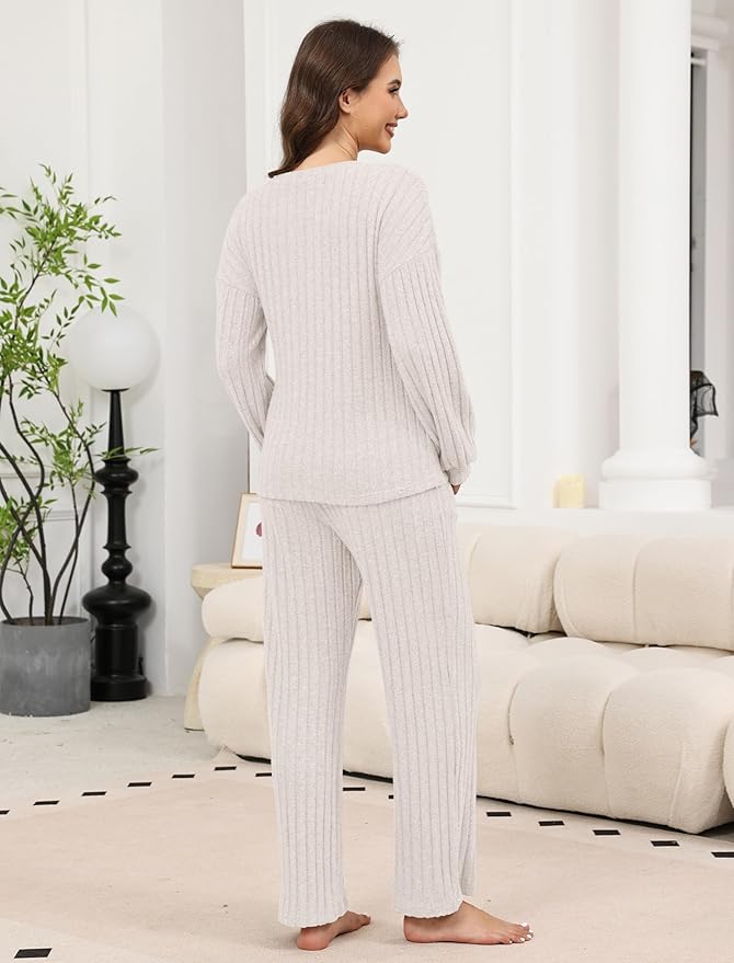 Women's Pants Pajama Set - Long Sleeve - 2 Piece
