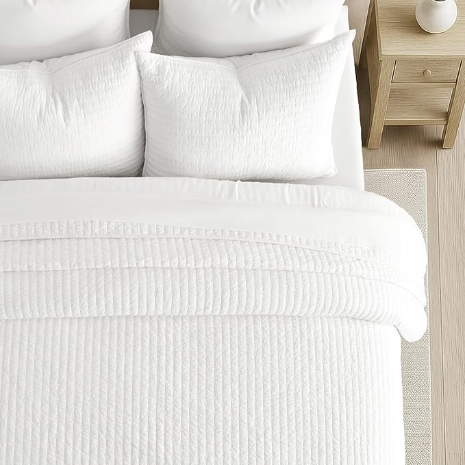 Bedding Set - Queen - 3 Piece