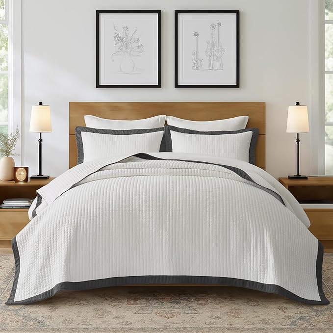 Quilt Set - Queen - 3 Piece
