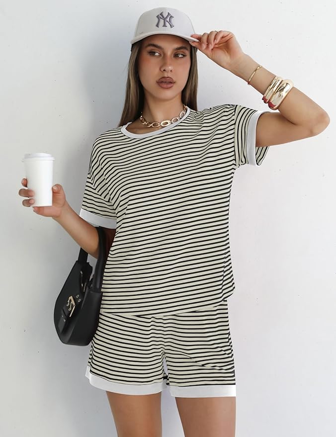 Shorts Pajama Set - Short Sleeve - 2 Piece