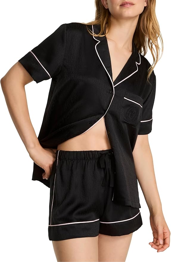 Women's Satin Shorts Pajama Set - Short Sleeve - 2 Piece