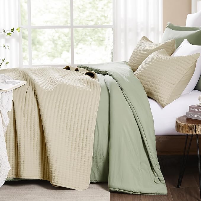 Quilt Set - Queen - 3 Piece