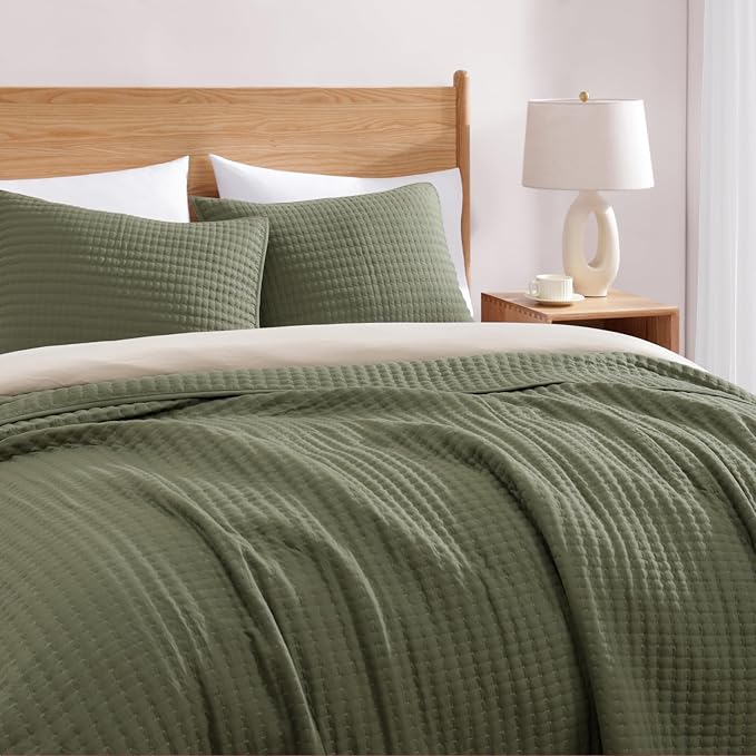 Quilt Set - Queen - 3 Piece