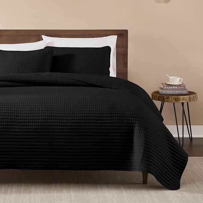 Quilt Set - Queen - 3 Piece