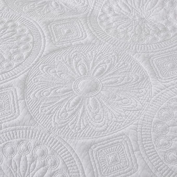 Quilt Set - King - 3 Piece