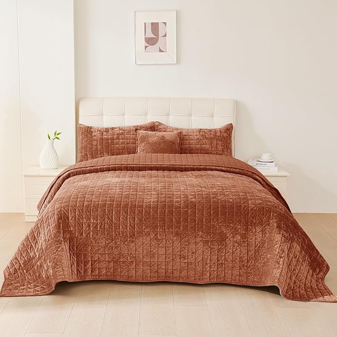 Velvet Quilt Set - King - 3 Piece