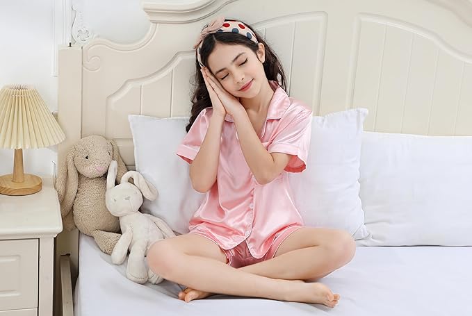 Satin Pajama Set - Short Sleeve - 2 Piece