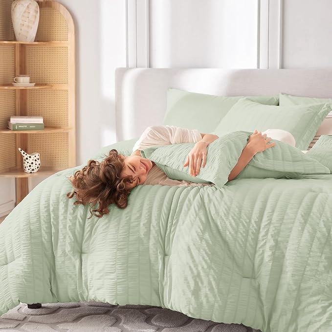 Comforter Set - Full - 7 Piece