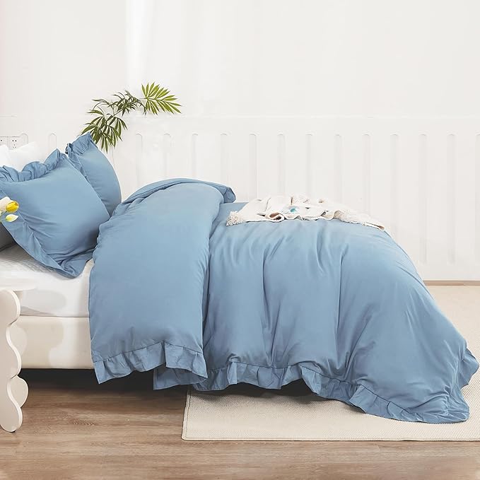 Microfiber Comforter Set - King - 104 x 90 in - 3 Piece