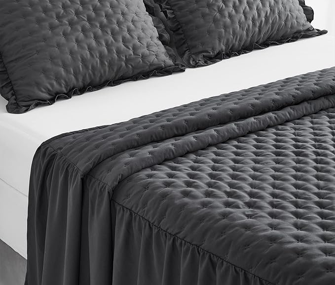 Bedding Set - Queen - 3 Piece