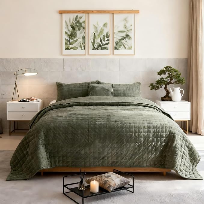 Velvet Quilt Set - King - 3 Piece