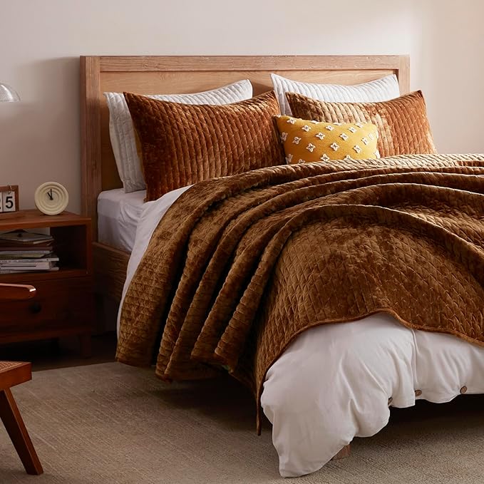 Velvet Quilt Set - King