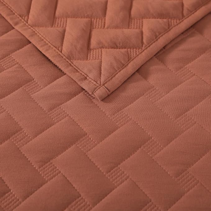 Quilt Set - King - 3 Piece