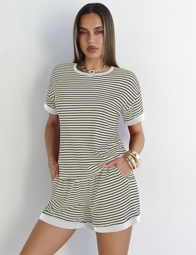 Shorts Pajama Set - Short Sleeve - 2 Piece