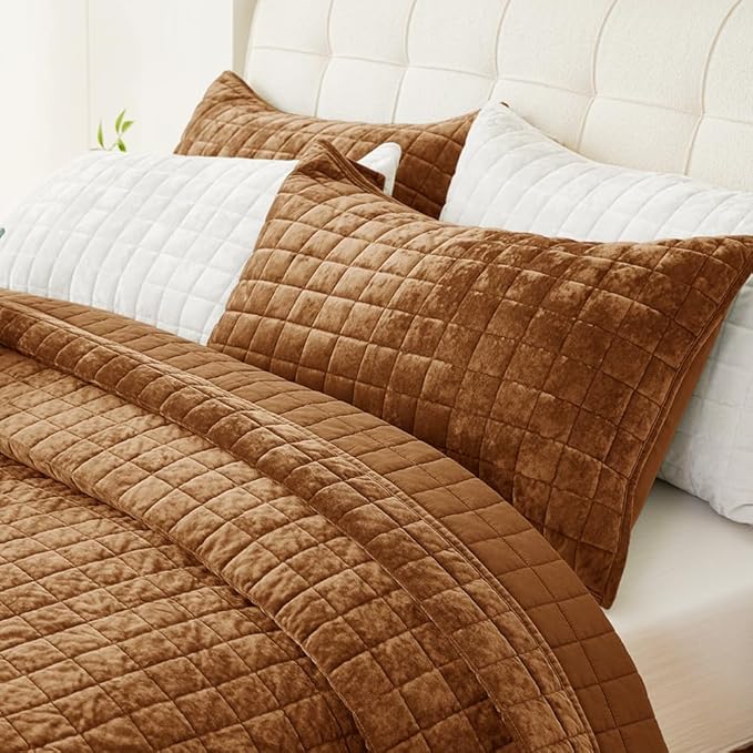 Velvet Quilt Set - King - 3 Piece