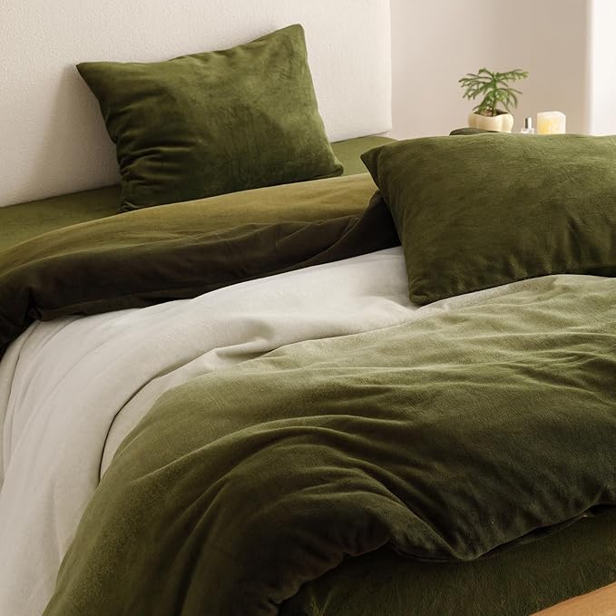 Velvet Comforter Set - California King - 3 Piece