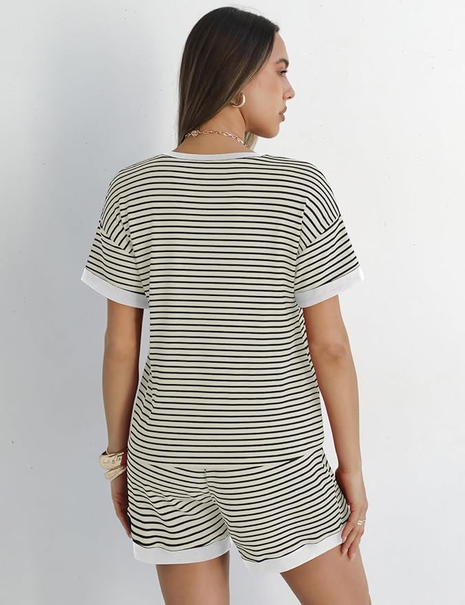 Shorts Pajama Set - Short Sleeve - 2 Piece