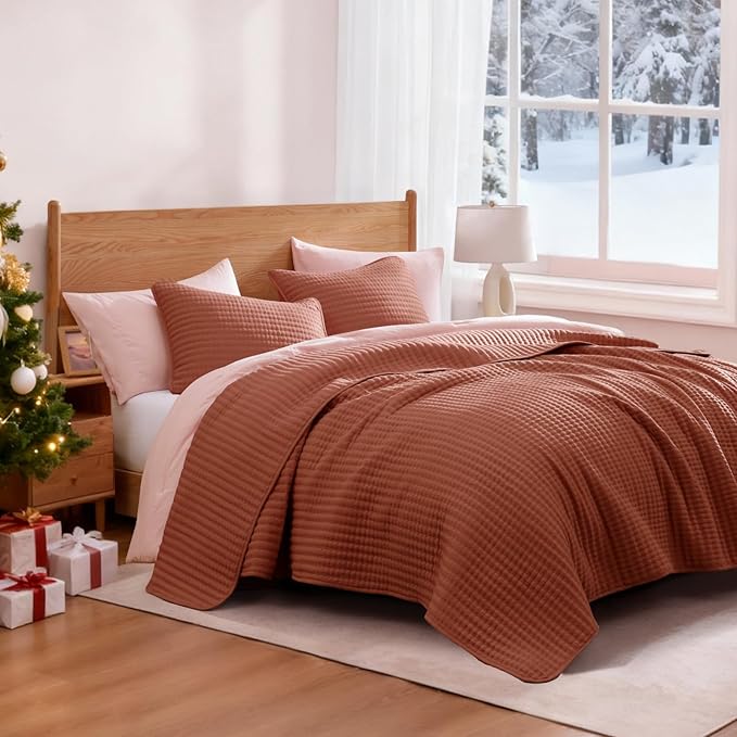Bedding Set - Queen - 3 Piece