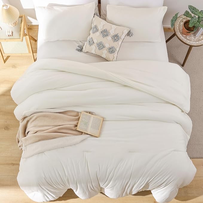 Comforter Set - Queen - 3 Piece