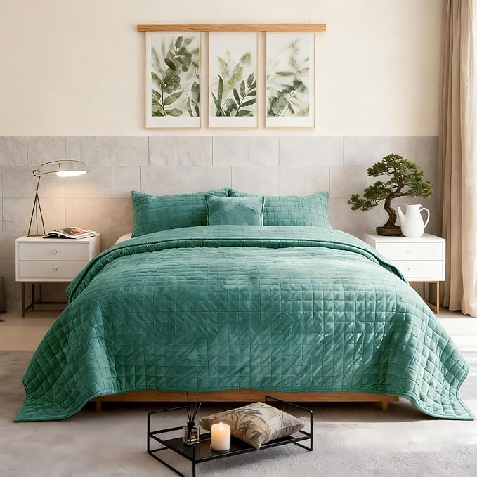 Velvet Quilt Set - King - 3 Piece