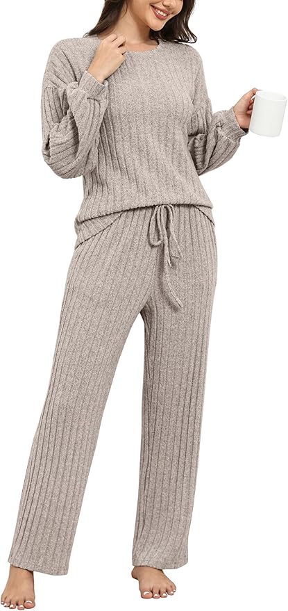 Women's Pants Pajama Set - Long Sleeve - 2 Piece