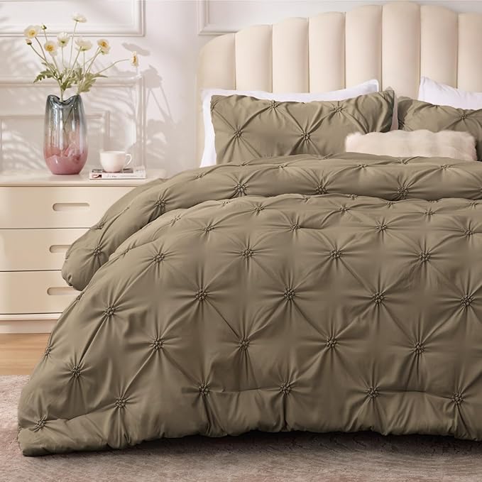 Comforter Set - Queen - 3 Piece