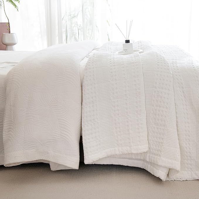 Quilt Set - King - 3 Piece