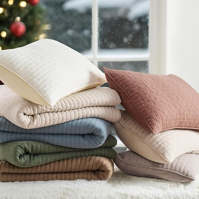 Quilt Set - Queen - 3 Piece