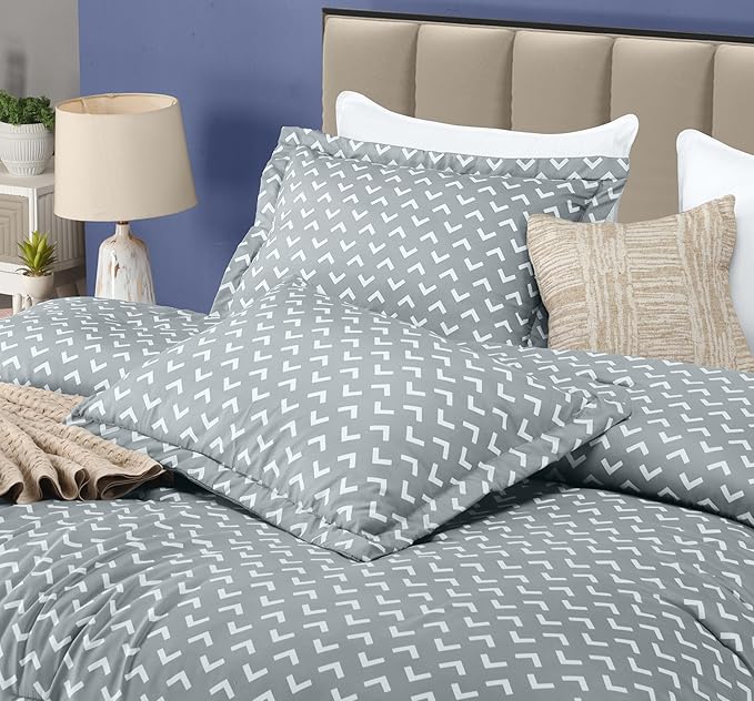 Down Alternative Comforter Set - King - 90 x 102 in - 3 Piece