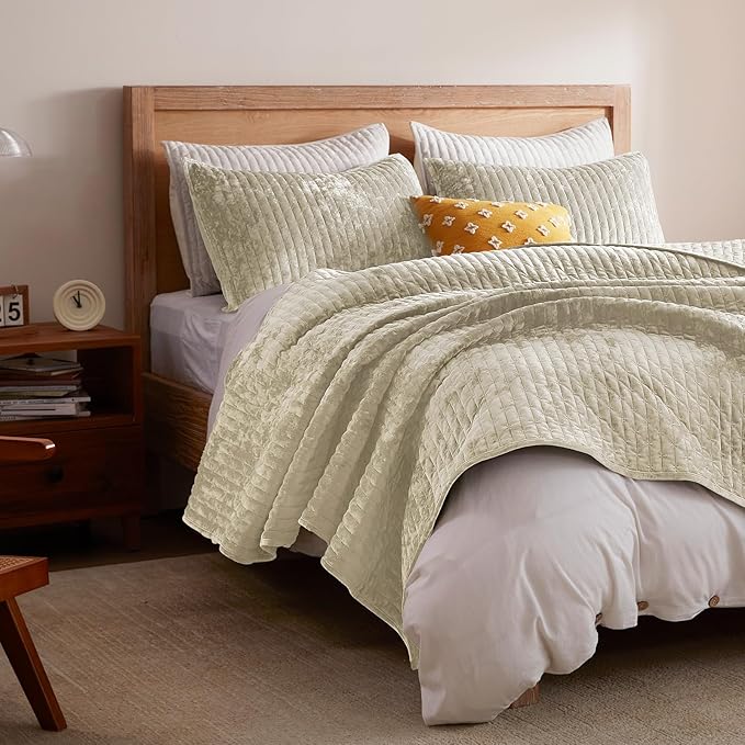 Velvet Quilt Set - Queen
