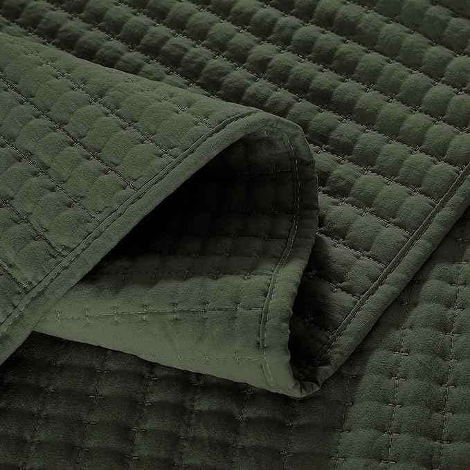 Quilt Set - King - 3 Piece
