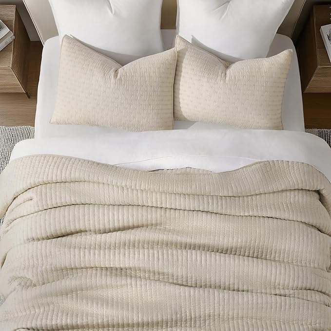 Quilt Set - Queen - 3 Piece